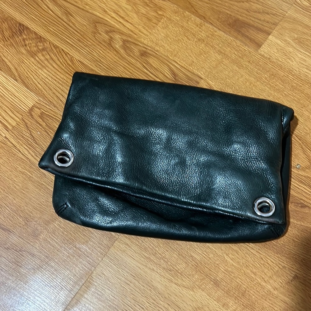 Margot leather purse
